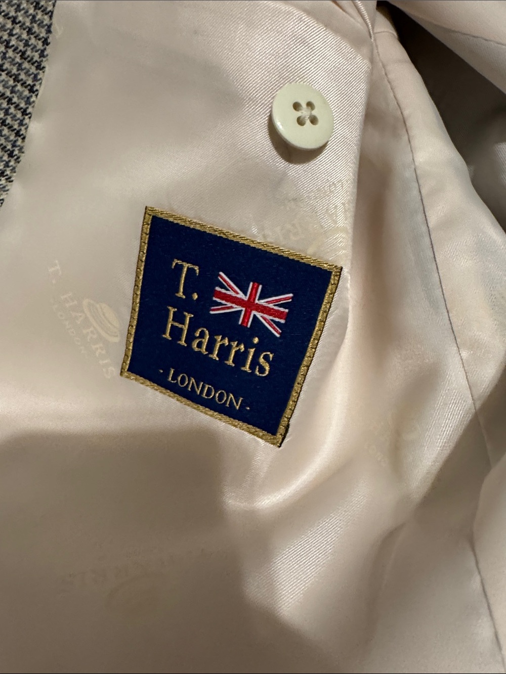 T Harris jacket - Picture 4 of 6